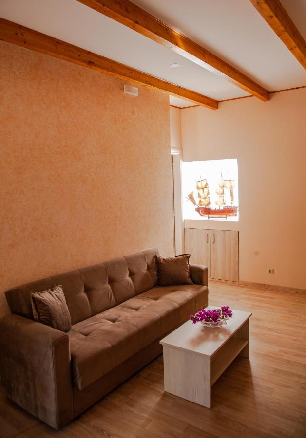 Spyran Apartment Marandokhórion Bagian luar foto