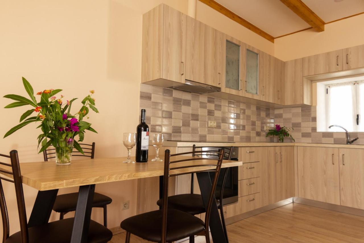 Spyran Apartment Marandokhórion Bagian luar foto