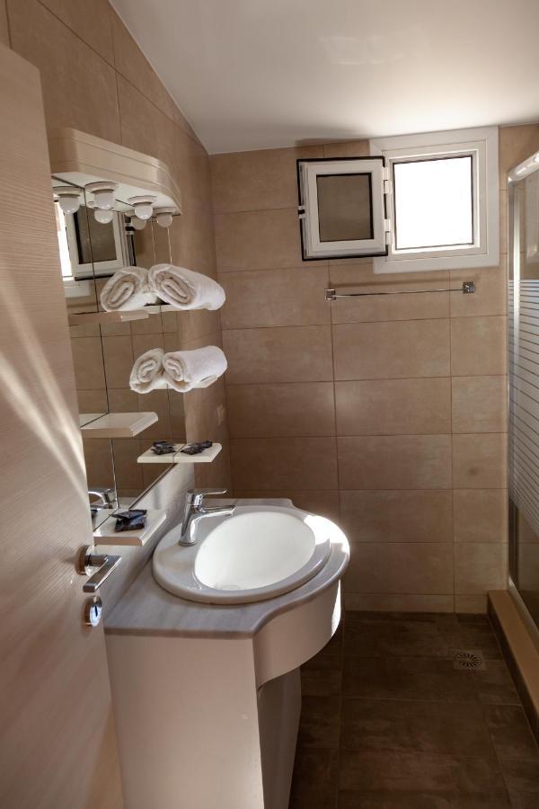 Spyran Apartment Marandokhórion Bagian luar foto